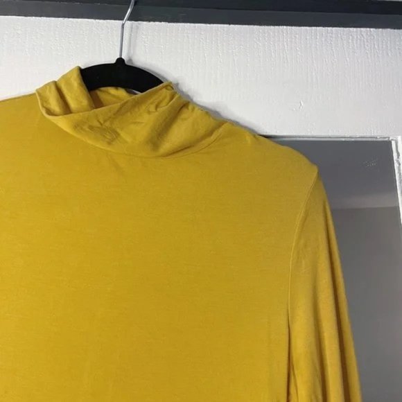 ADAY overhead longsleeve turtleneck in mustard yellow | size S - Picture 6 of 7